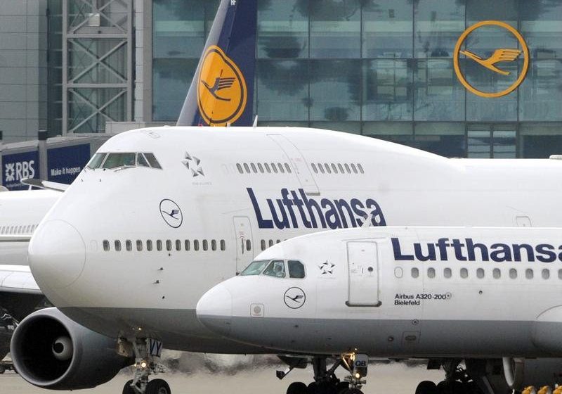 CONFLICT: Trei zile de grevă pentru piloţii de la compania aeriană Lufthansa CONFLICT: Trei zile de grevă pentru piloţii de la compania aeriană Lufthansa