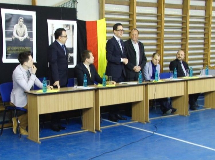 VIŞEU DE SUS: Expoziţie sub genericul „Germana – limba marilor idei” VIŞEU DE SUS: Expoziţie sub genericul „Germana – limba marilor idei”