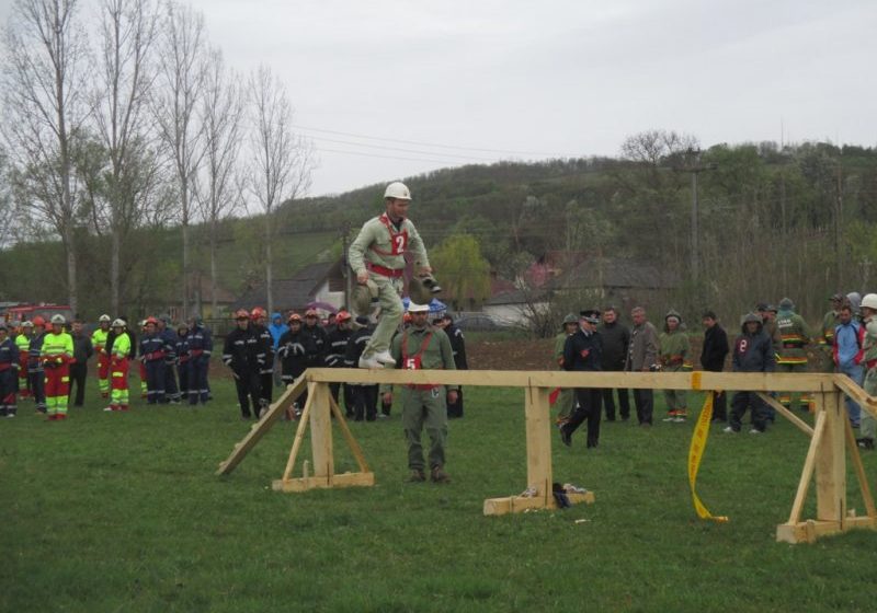 MARAMUREŞ: Află câştigătorii concursului profesional al Serviciilor Voluntare pentru Situaţii de Urgenţă