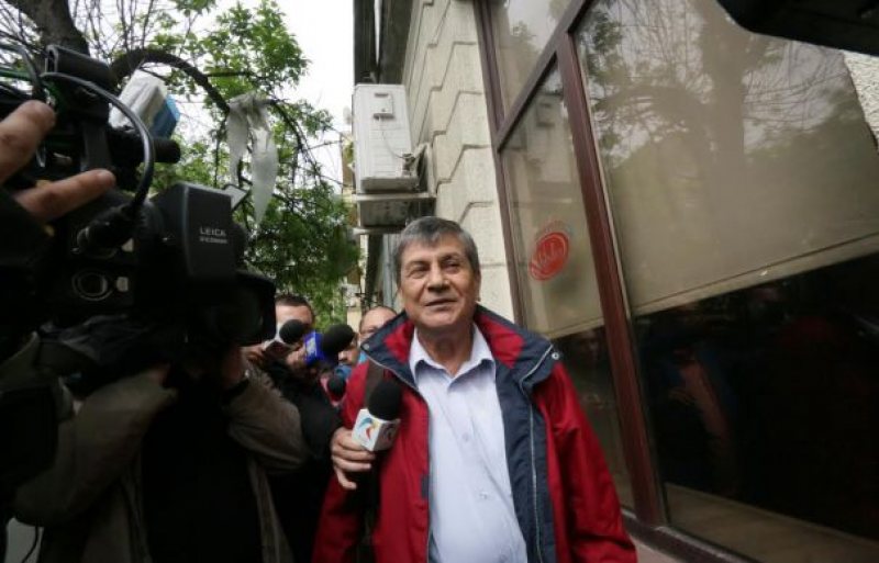 DNA: Mustaţă şi grupul din care făcea parte, obişnuiţi să perceapă "tarife" pentru decizii favorabile DNA: Mustaţă şi grupul din care făcea parte, obişnuiţi să perceapă "tarife" pentru decizii favorabile