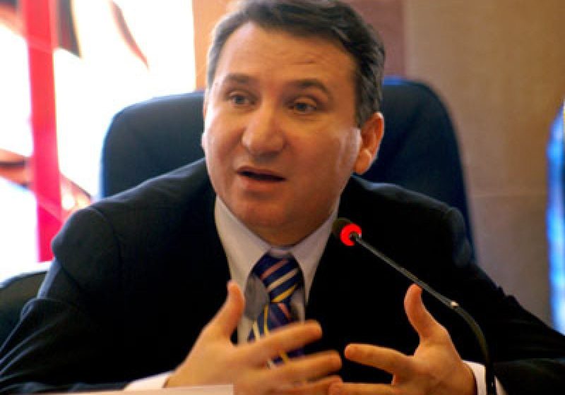 DNA: Primarul Bacăului, Romeo Stavarache, trimis în judecată DNA: Primarul Bacăului, Romeo Stavarache, trimis în judecată
