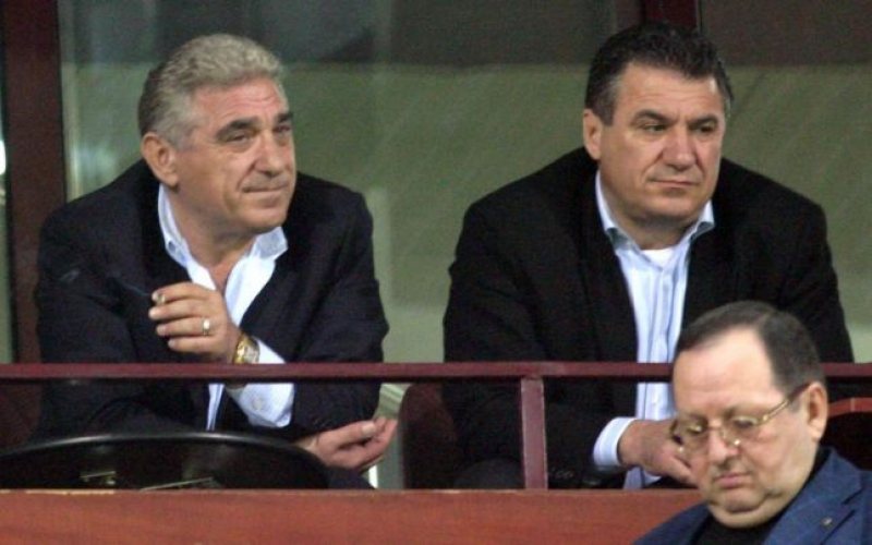 PEDEAPSĂ: Fraţii Becali şi Cristian Borcea, mutaţi la Penitenciarul Slobozia PEDEAPSĂ: Fraţii Becali şi Cristian Borcea, mutaţi la Penitenciarul Slobozia