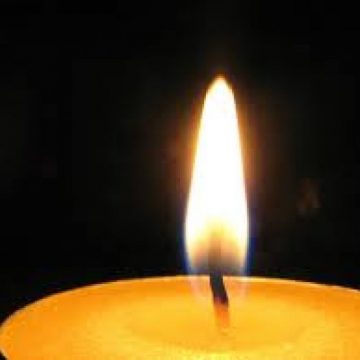 Băiat de 13 ani găsit mort acasă Băiat de 13 ani găsit mort acasă