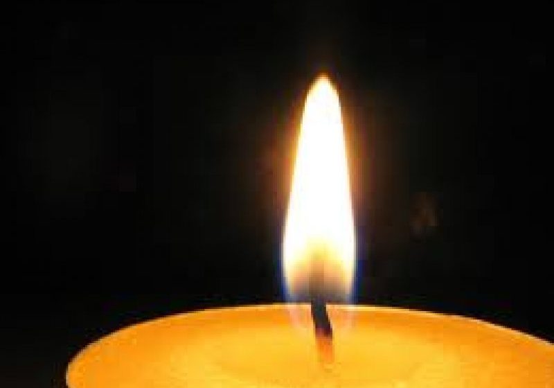 Băiat de 13 ani găsit mort acasă Băiat de 13 ani găsit mort acasă