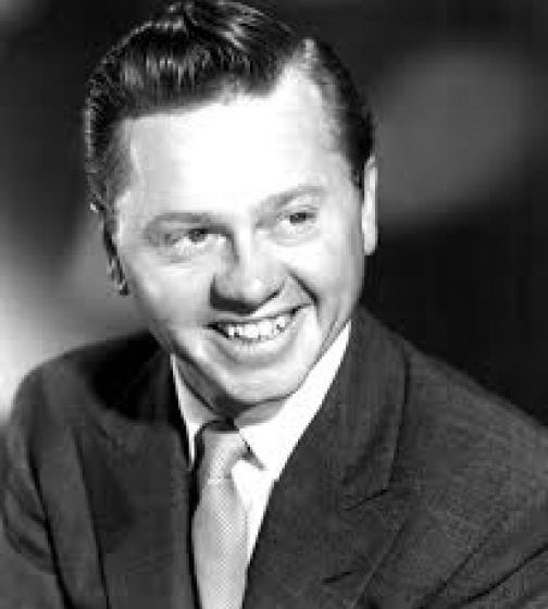 STAR CINEMA: Actorul american Mickey Rooney a decedat duminică la vârsta de 93 de ani STAR CINEMA: Actorul american Mickey Rooney a decedat duminică la vârsta de 93 de ani
