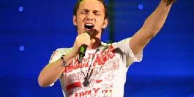 MIHAI TRAISTARIU:Andra, Lora sau Delia s-au chiloțat un pic, s-au prostituat ca să fie difuzate la radio MIHAI TRAISTARIU:Andra, Lora sau Delia s-au chiloțat un pic, s-au prostituat ca să fie difuzate la radio