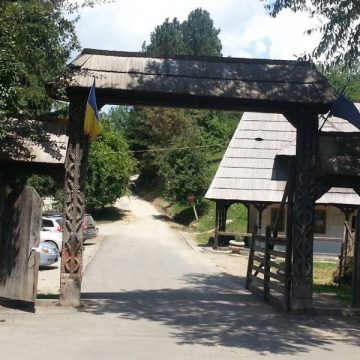 SIGHET: Proiect de reabilitare a caselor etnice din Muzeul Satului