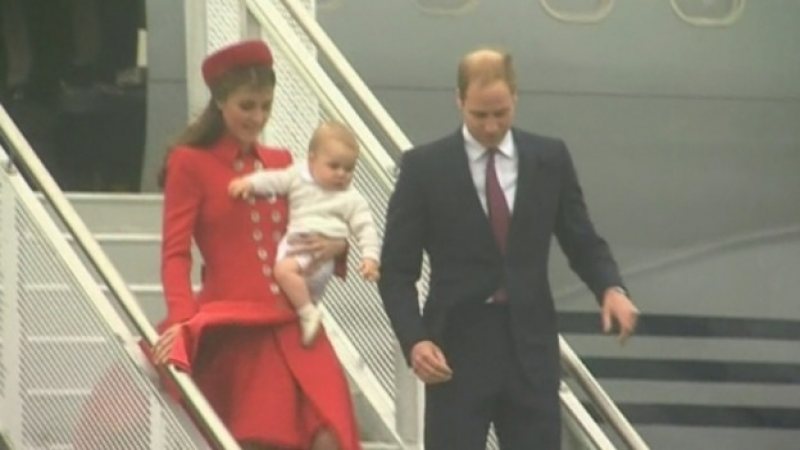 FAMILIA REGALĂ: Micul prinț George vizitează Noua Zeelandă și Australia FAMILIA REGALĂ: Micul prinț George vizitează Noua Zeelandă și Australia