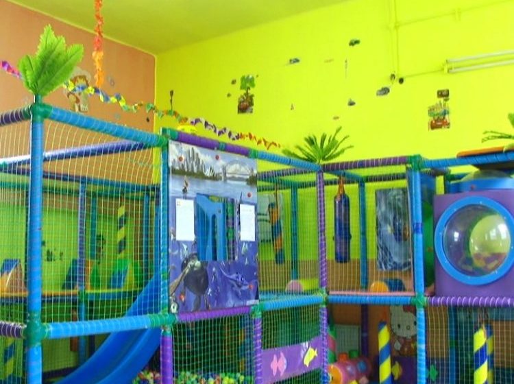 SIGHET:  Centrul de joacă pentru copii s-a redeschis într-o locaţie nouă