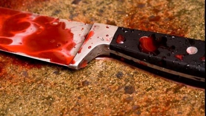 TRAGEDIE: Tânără ucisă cu mai multe lovituri de cuţit. Principalul suspect, găsit spânzurat TRAGEDIE: Tânără ucisă cu mai multe lovituri de cuţit. Principalul suspect, găsit spânzurat