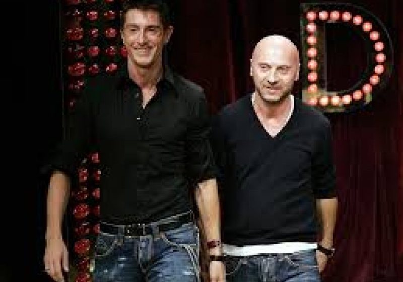 CONDAMNAŢI: Creatorii casei de modă Dolce&Gabbana, vor executa18 luni de închisoare CONDAMNAŢI: Creatorii casei de modă Dolce&Gabbana, vor executa18 luni de închisoare