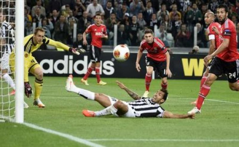 EGAL CU JUVE: Benfica Lisabona s-a calificat în finala Europa League la fotbal EGAL CU JUVE: Benfica Lisabona s-a calificat în finala Europa League la fotbal