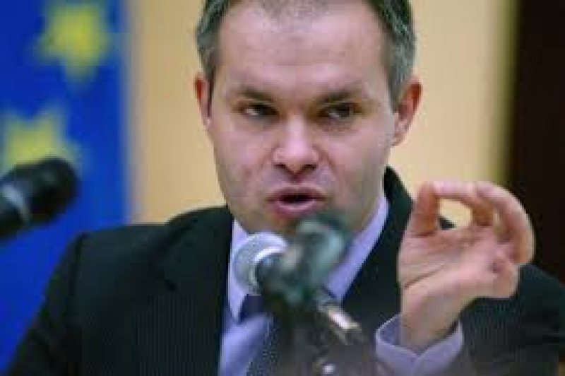 APEL: Daniel Funeriu cere tuturor partidelor anti-PSD să semneze Protocolul pentru Alegeri Corecte APEL: Daniel Funeriu cere tuturor partidelor anti-PSD să semneze Protocolul pentru Alegeri Corecte