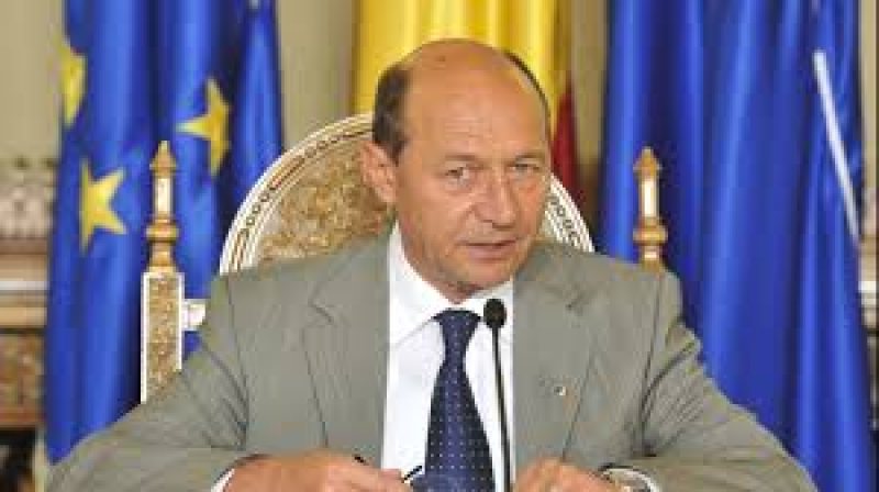 MITING TSD: Social democraţii spun că în decembrieTraian Băsescu va merge la "brutărie" MITING TSD: Social democraţii spun că în decembrieTraian Băsescu va merge la "brutărie"