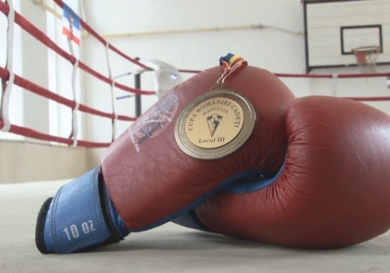 BOX: Capitala boxului românesc s-a mutat pentru două zile la Sighet. Memorialul "Grigore Vlad" s-a bucurat de succes