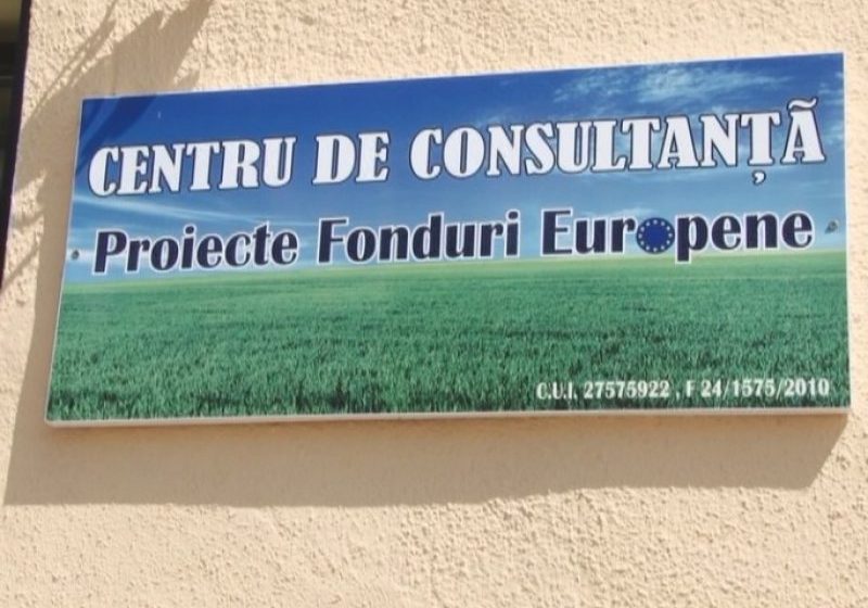 MARAMUREŞ: Tot mai multe persoane apelează la Centrele de consultantă pentru a accesa fonduri europene MARAMUREŞ: Tot mai multe persoane apelează la Centrele de consultantă pentru a accesa fonduri europene