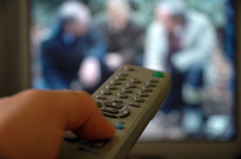 INIŢIATIVĂ ADOPTATĂ: Televiziunile naţionale, obligate să traducă mimico-gestual programele de importanţă majoră INIŢIATIVĂ ADOPTATĂ: Televiziunile naţionale, obligate să traducă mimico-gestual programele de importanţă majoră