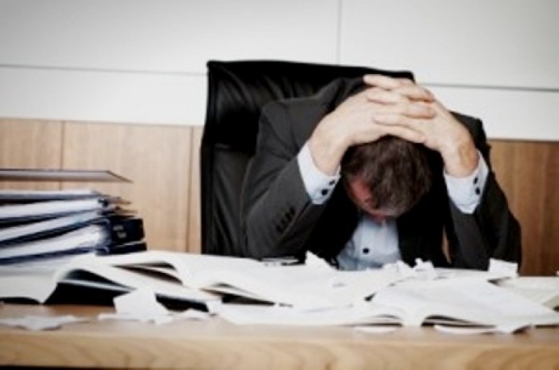 LEGISLAŢIE: Bărbaţii de peste 45 de ani, cei mai stresaţi la locul de muncă LEGISLAŢIE: Bărbaţii de peste 45 de ani, cei mai stresaţi la locul de muncă