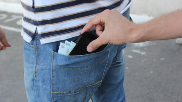 IPJ: Bunurile tale sunt preţioase. Ai grijă de ele!