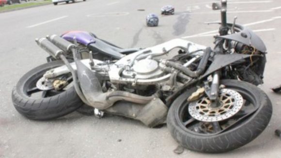 Doi răniți în două accidente