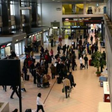 CAMPANIE: ”Departe de casă? Te vrem în siguranță” CAMPANIE: ”Departe de casă? Te vrem în siguranță”