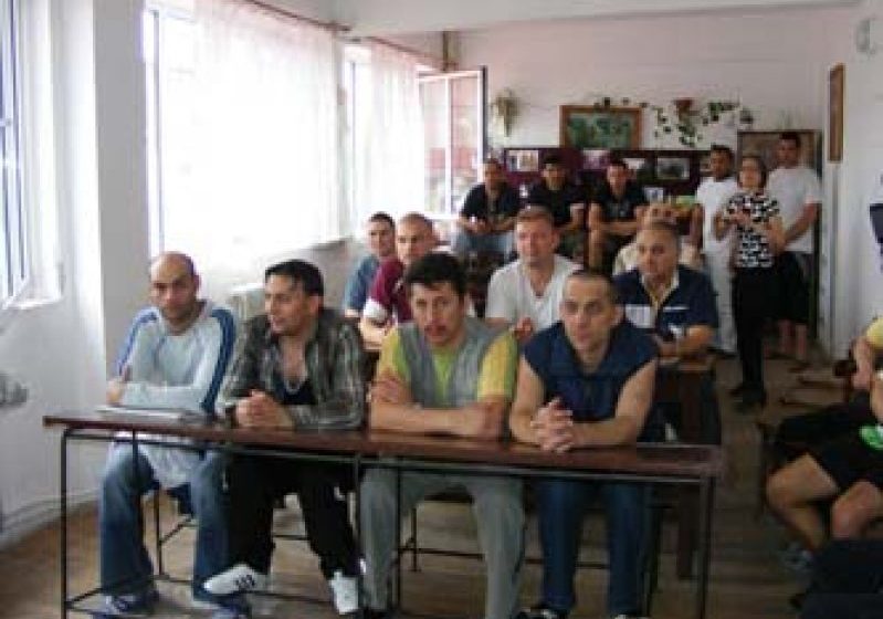 BAIA MARE: Ajutor pentru oamenii necăjiți din partea deținuților și a angajaților penitenciarului BAIA MARE: Ajutor pentru oamenii necăjiți din partea deținuților și a angajaților penitenciarului