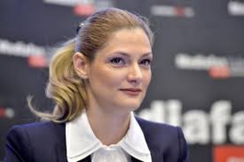 AUDIERI: Ramona Mănescu, audiată de procurori în dosarul accidentului aviatic din Apuseni AUDIERI: Ramona Mănescu, audiată de procurori în dosarul accidentului aviatic din Apuseni