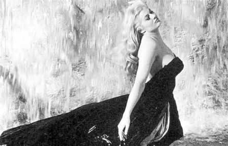 DECES: Actrița Anita Ekberg, cunoscută pentru rolul din "La Dolce Vita", a murit la vârsta de 83 de ani DECES: Actrița Anita Ekberg, cunoscută pentru rolul din "La Dolce Vita", a murit la vârsta de 83 de ani