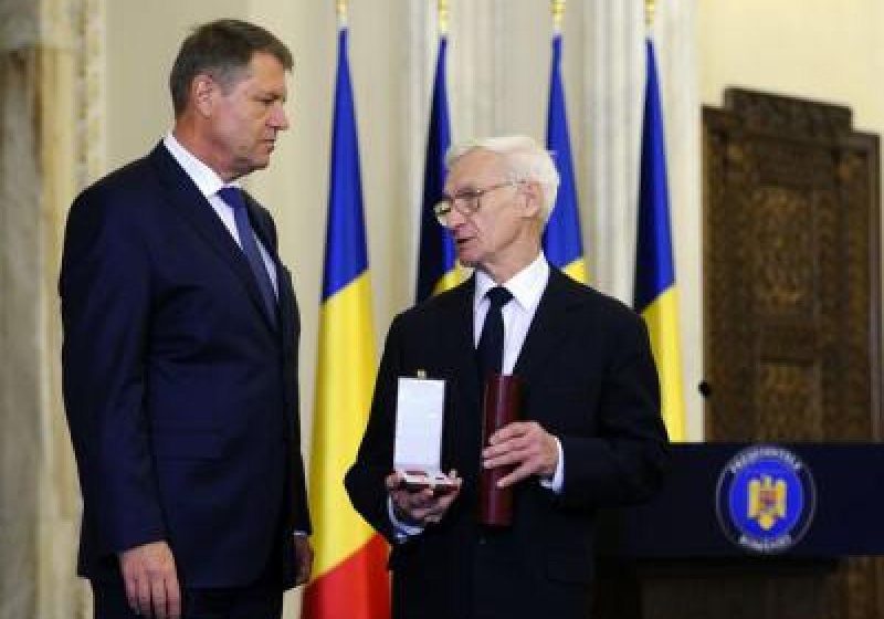 IOHANNIS: Nu mi se par fondate acuzațiile aduse lui Octav Bjoza