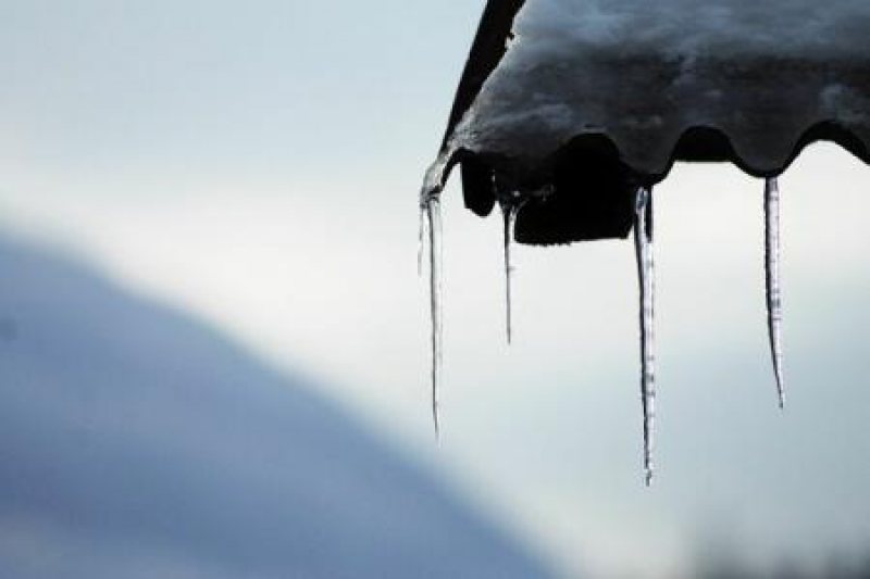 METEO: La Brașov s-a depășit recordul de ger, din luna ianuarie, minus 33,3 grade METEO: La Brașov s-a depășit recordul de ger, din luna ianuarie, minus 33,3 grade