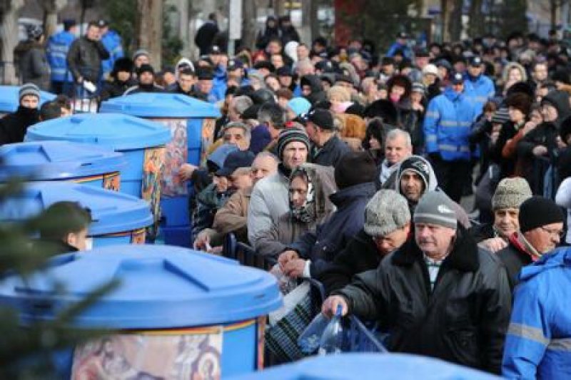 SIGURANŢĂ: Peste 20.000 de polițiști, mobilizați pentru a asigura ordinea publică de Sărbătoarea Bobotezei SIGURANŢĂ: Peste 20.000 de polițiști, mobilizați pentru a asigura ordinea publică de Sărbătoarea Bobotezei