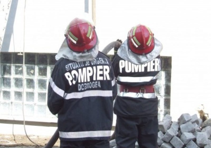 MARAMUREŞ: Weekend plin pentru pompierii maramureşeni MARAMUREŞ: Weekend plin pentru pompierii maramureşeni