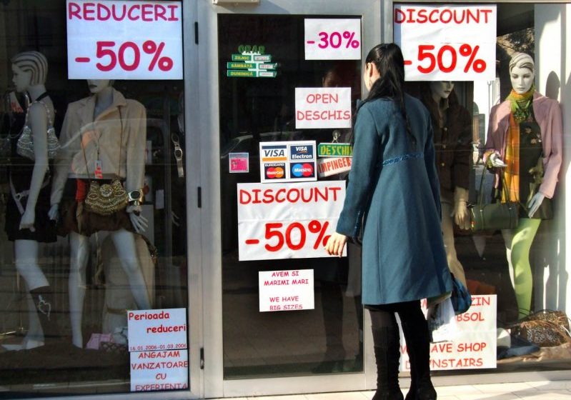 SIGHET: Reduceri la magazine nedeclarate la primărie