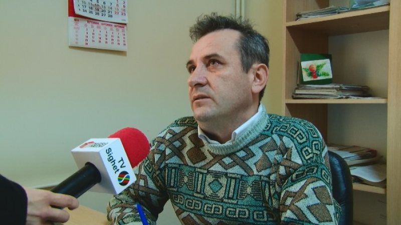SIGHET: Peste 180 de somaţii scrise emise de Poliţia locală pentru cei care nu şi-au îndepărtat zăpada din faţa imobilelor SIGHET: Peste 180 de somaţii scrise emise de Poliţia locală pentru cei care nu şi-au îndepărtat zăpada din faţa imobilelor