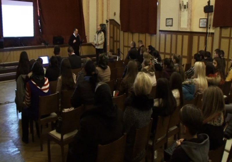 SIGHET: Spectacole şi lecţii de istorie cu o zi înainte de Unirea Principatelor Române