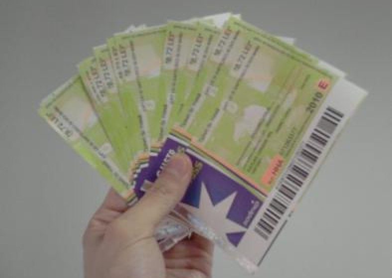 SIGHET: Păreri împărţite despre acordarea tichetelor de masă în format electronic SIGHET: Păreri împărţite despre acordarea tichetelor de masă în format electronic
