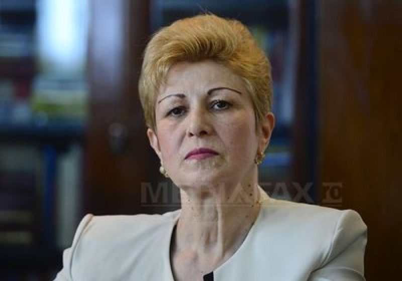 LIVIA STANCIU: Dosarul de incompatibilitate al lui Iohannis îşi urmează cursul firesc