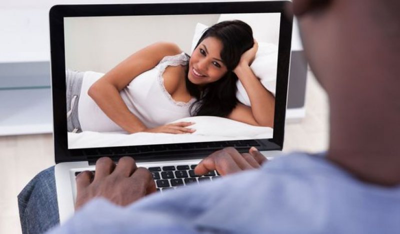RELAȚII: Secretul succesului pentru cei care folosesc site-uri matrimoniale RELAȚII: Secretul succesului pentru cei care folosesc site-uri matrimoniale