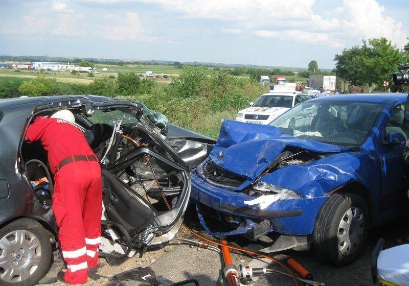 BAIA MARE: Trei accidente rutiere soldate cu rănirea gravă a două persoane şi cu pagube materiale importante