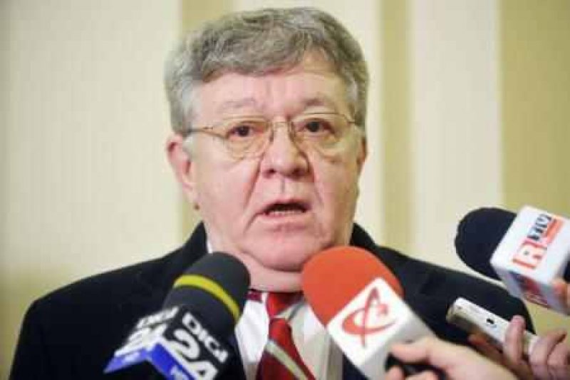 DOBRIŢOIU: Demisionez din funcția de președinte al Comisiei de apărare, în urma deciziei ÎCCJ DOBRIŢOIU: Demisionez din funcția de președinte al Comisiei de apărare, în urma deciziei ÎCCJ
