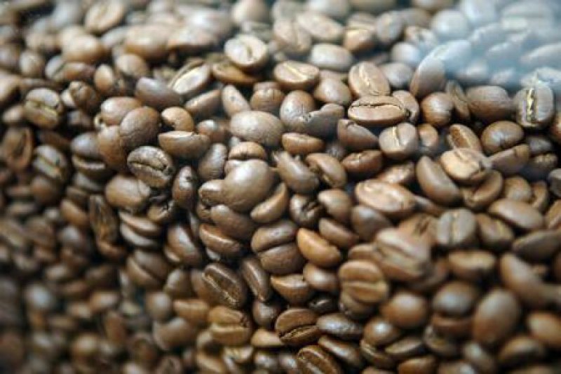 ASOCIAŢIA ROMÂNĂ A CAFELEI: Vânzările de cafea au crescut cu aproximativ 15 – 20% în perioada Paștelui ASOCIAŢIA ROMÂNĂ A CAFELEI: Vânzările de cafea au crescut cu aproximativ 15 – 20% în perioada Paștelui