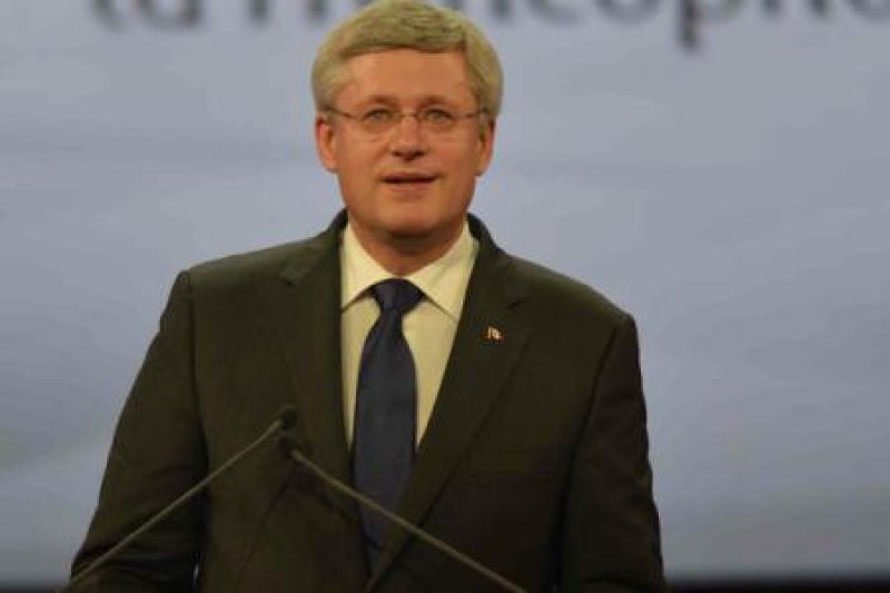 EXTERN: Canada trimite 200 de instructori militari în Ucraina EXTERN: Canada trimite 200 de instructori militari în Ucraina