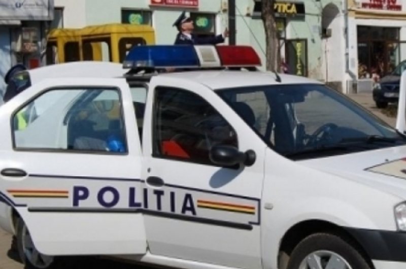 SIGHET: Participanți civilizați la evenimentul Paști în Maramureș. Au fost doar două incidente, și acestea nesemnificative SIGHET: Participanți civilizați la evenimentul Paști în Maramureș. Au fost doar două incidente, și acestea nesemnificative