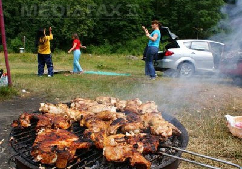 MINIVACANŢA DE 1 MAI: Aproximativ 10.000 de turişti, aşteptaţi să petreacă în staţiunile de pe Valea Prahovei