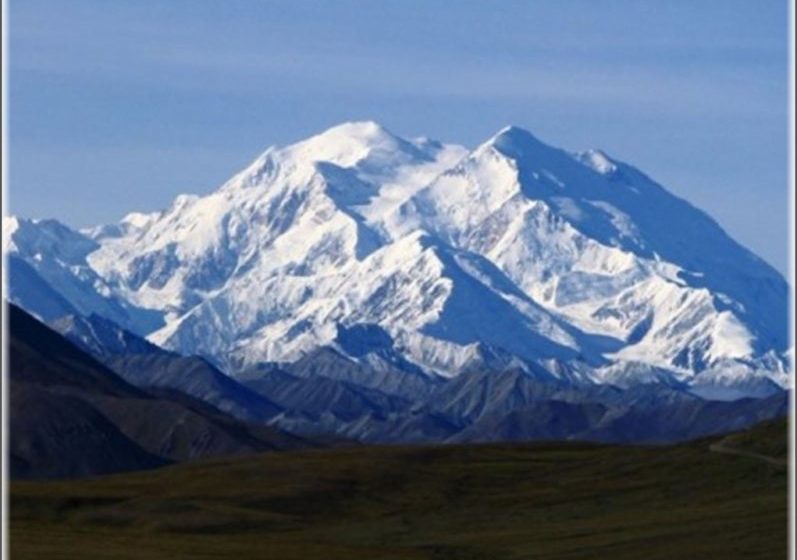 ALPINISM: O expediție românească pleacă pe muntele McKinley. Din echipă face parte şi un maramureşean