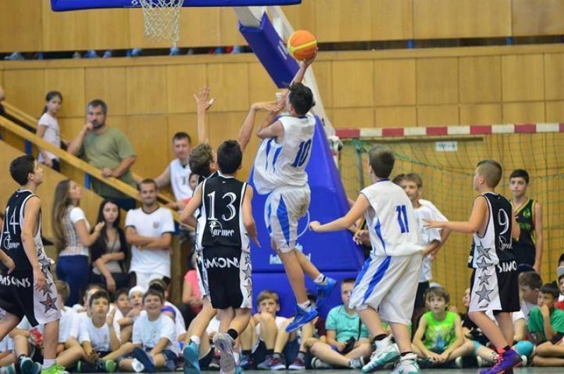 BASCHET MASCULIN: Categoria U14 a CSS Sighet în finala Campionatului Naţional BASCHET MASCULIN: Categoria U14 a CSS Sighet în finala Campionatului Naţional