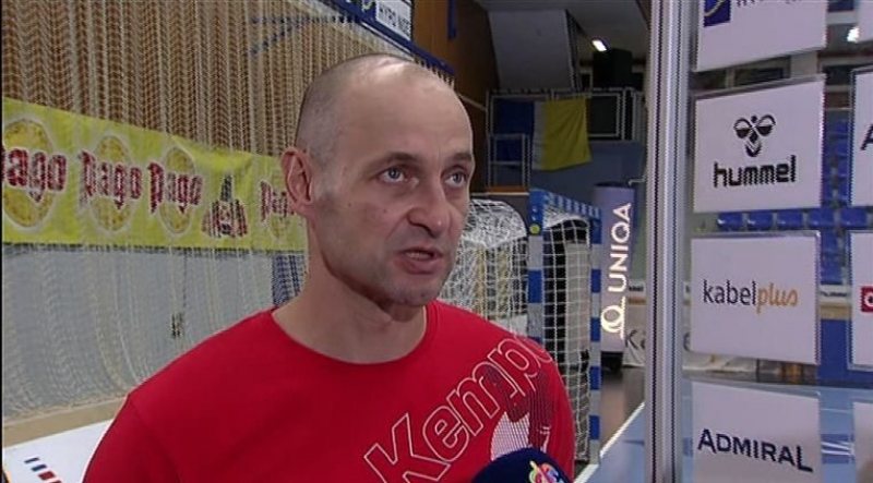HANDBAL FEMININ: Costică Buceschi, noul antrenor al celor de la HC Dunărea Brăila HANDBAL FEMININ: Costică Buceschi, noul antrenor al celor de la HC Dunărea Brăila