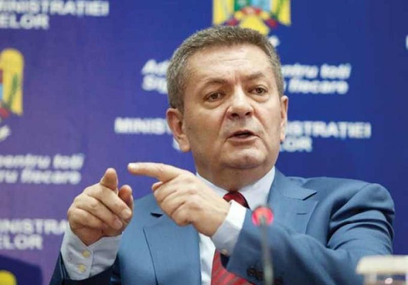 DEMISIE: Ioan Rus şi-a dat demisia din funcţia de ministru al Transporturilor