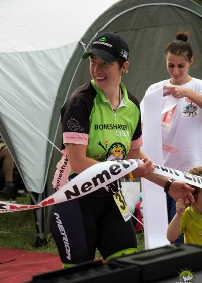 SPORTIVĂ DE AUR: O băimăreancă a câștigat locul întâi X Man 2015, cel mai dur triatlon din România