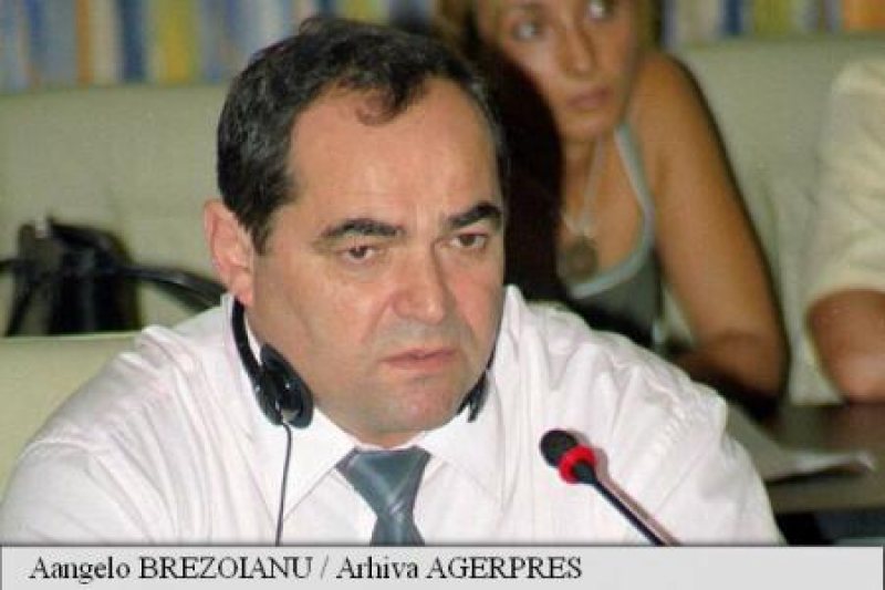 DECIZIE: Fostul director al CFR Mihai Necolaiciuc, condamnat la 10 ani închisoare DECIZIE: Fostul director al CFR Mihai Necolaiciuc, condamnat la 10 ani închisoare